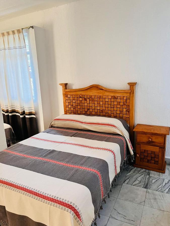 Habitaciones Leonor Oaxaca Bagian luar foto